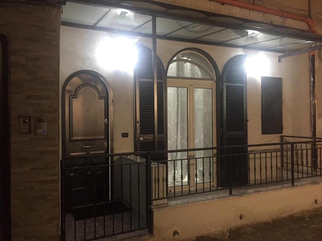 Casa Vacanze Sannazzaro 70 Νάπολη Εξωτερικό φωτογραφία