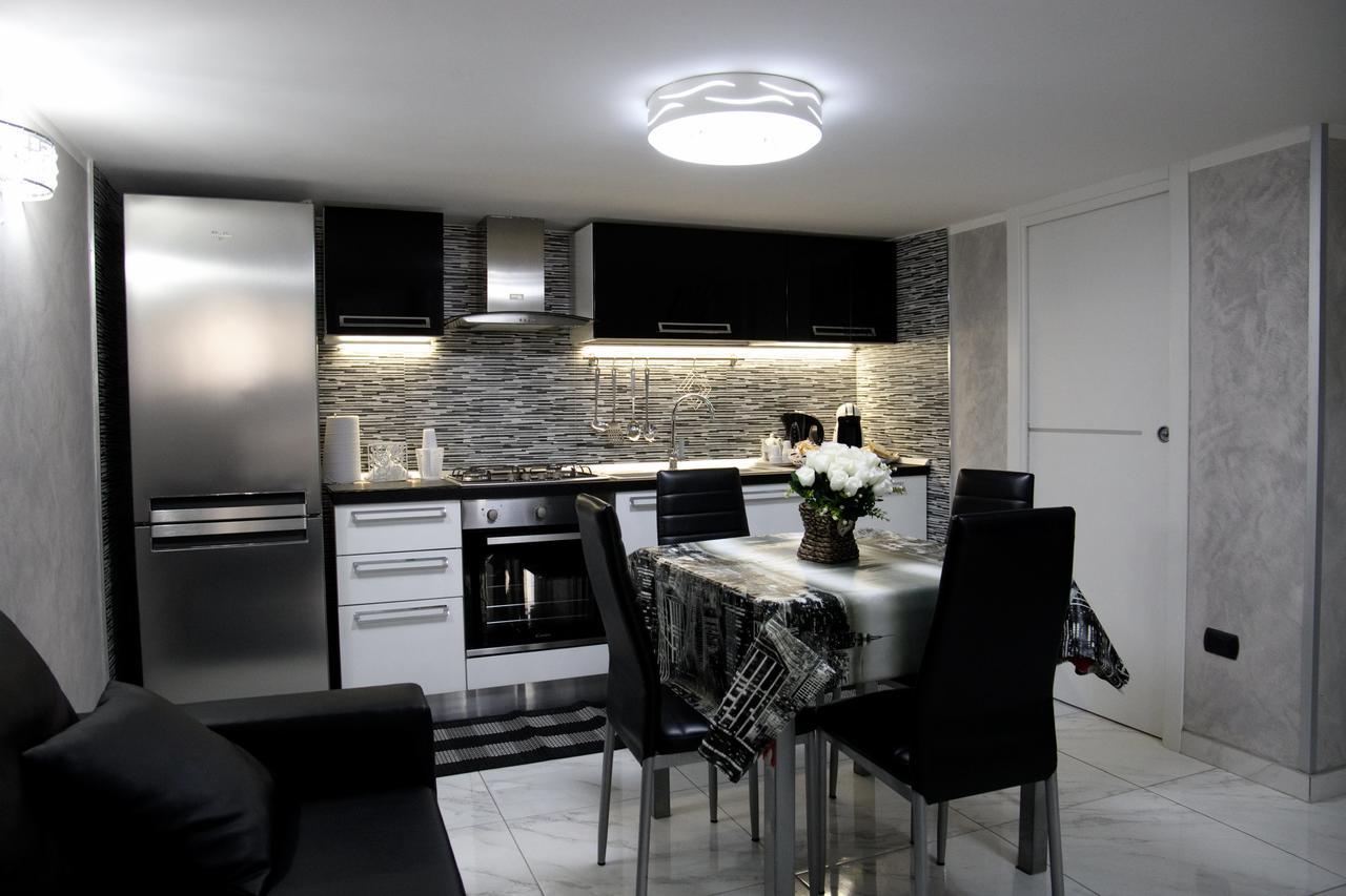 Casa Vacanze Sannazzaro 70 Νάπολη Εξωτερικό φωτογραφία